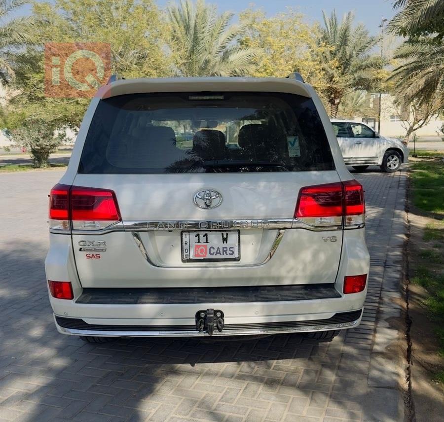 تويوتا لاندكروزر